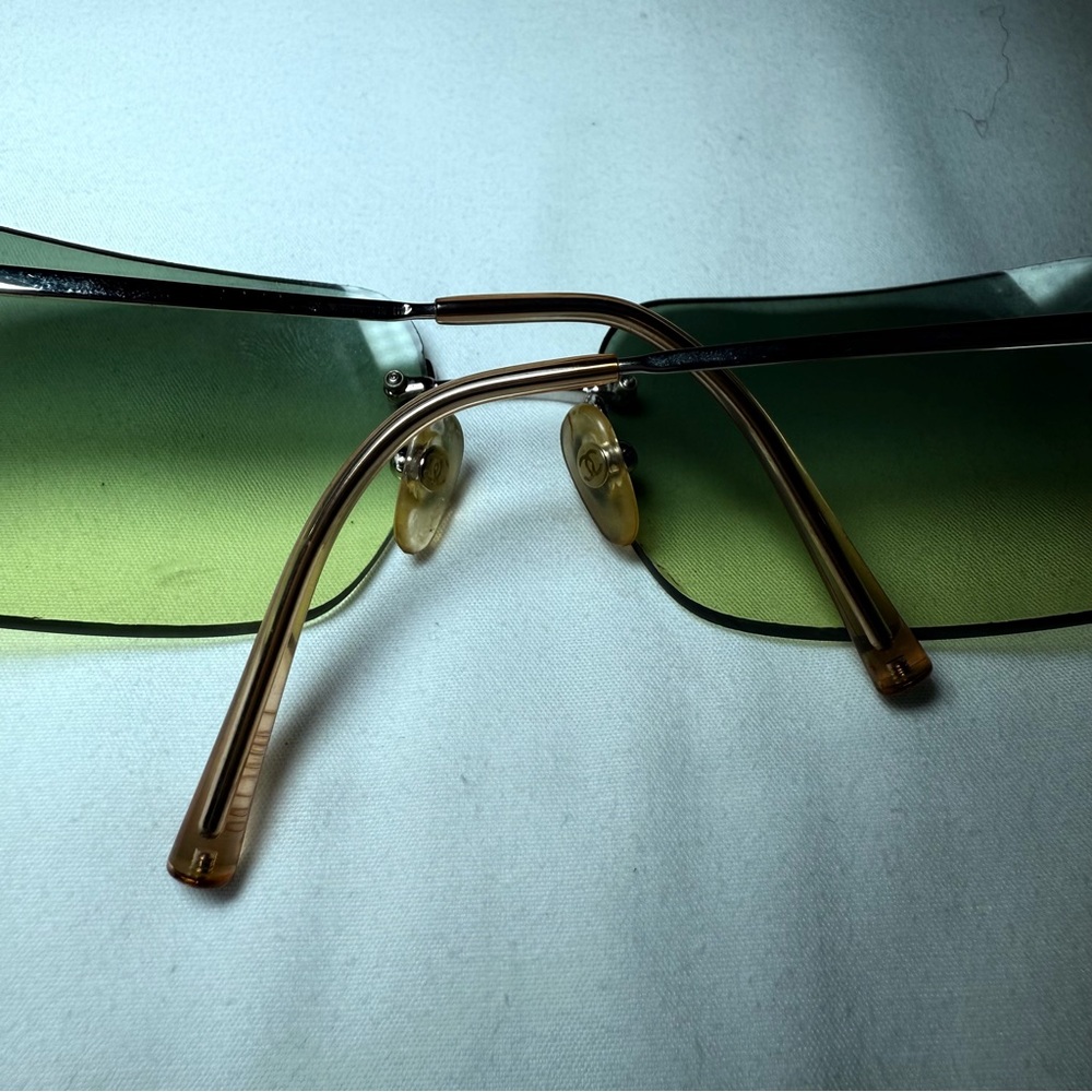 Vintage Chanel Green Tinted Sunglasses – Rhinestone Logo – Women’s - Picture 9 of 10